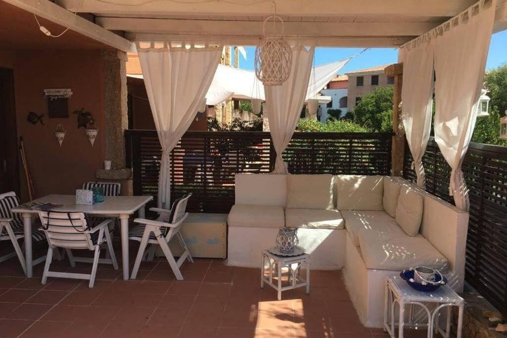 Bilocale Ristrutturato Con Piscina. Spiagge Vicine. Порто Ротондо Екстериор снимка